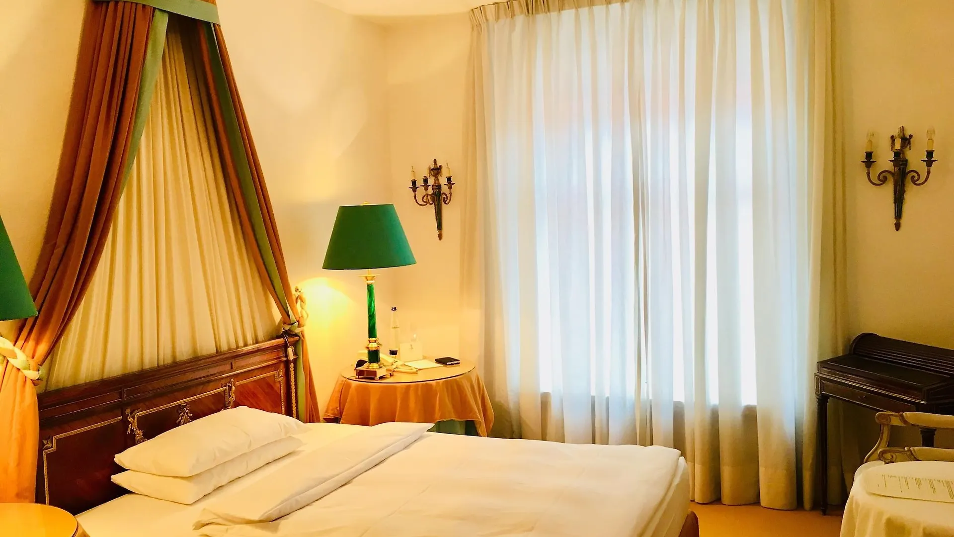 Hotel Opera Monachium