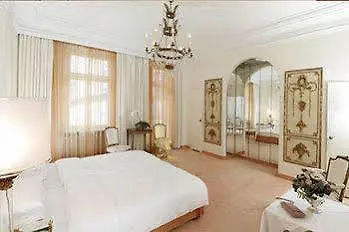 Hotel Opera Monachium Niemcy