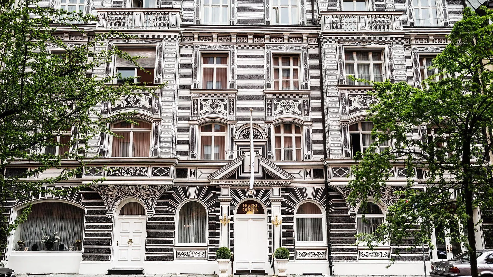 Hotel Opera Monachium