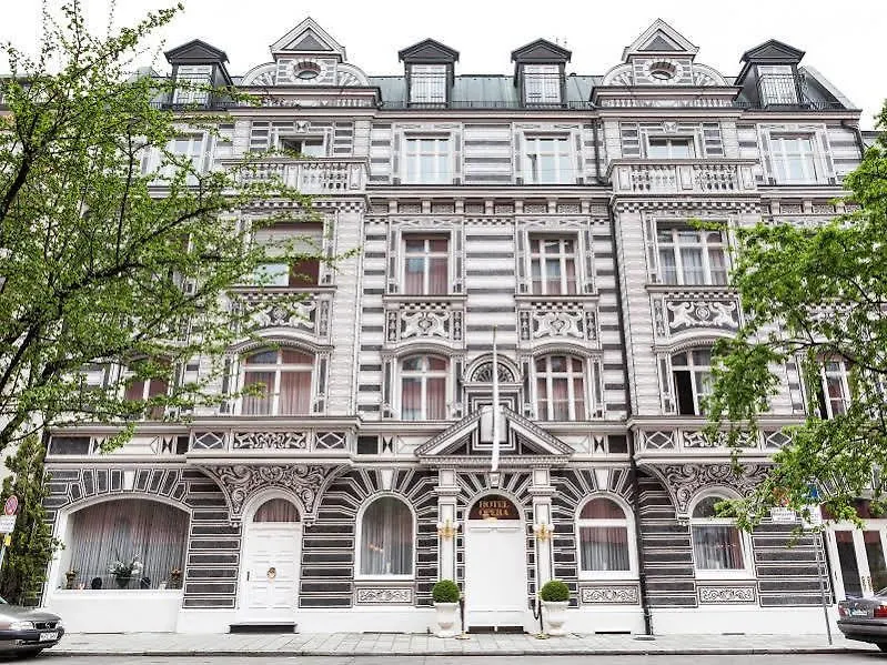 Hotel Opera Monachium 4*,