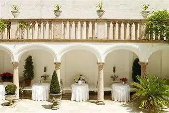 Hotel Opera Monachium