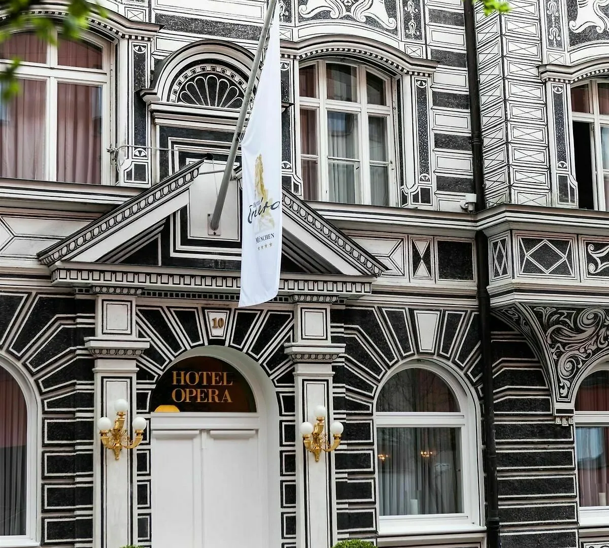 Hotel Opera Monachium